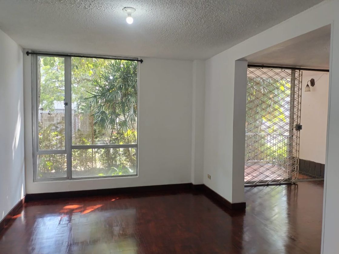 Apartamento en arriendo Antioquia Medellín Patio Bonito 127 m2 Habitaciones 3 Baños 3 Garajes 1 Precio $3950000
