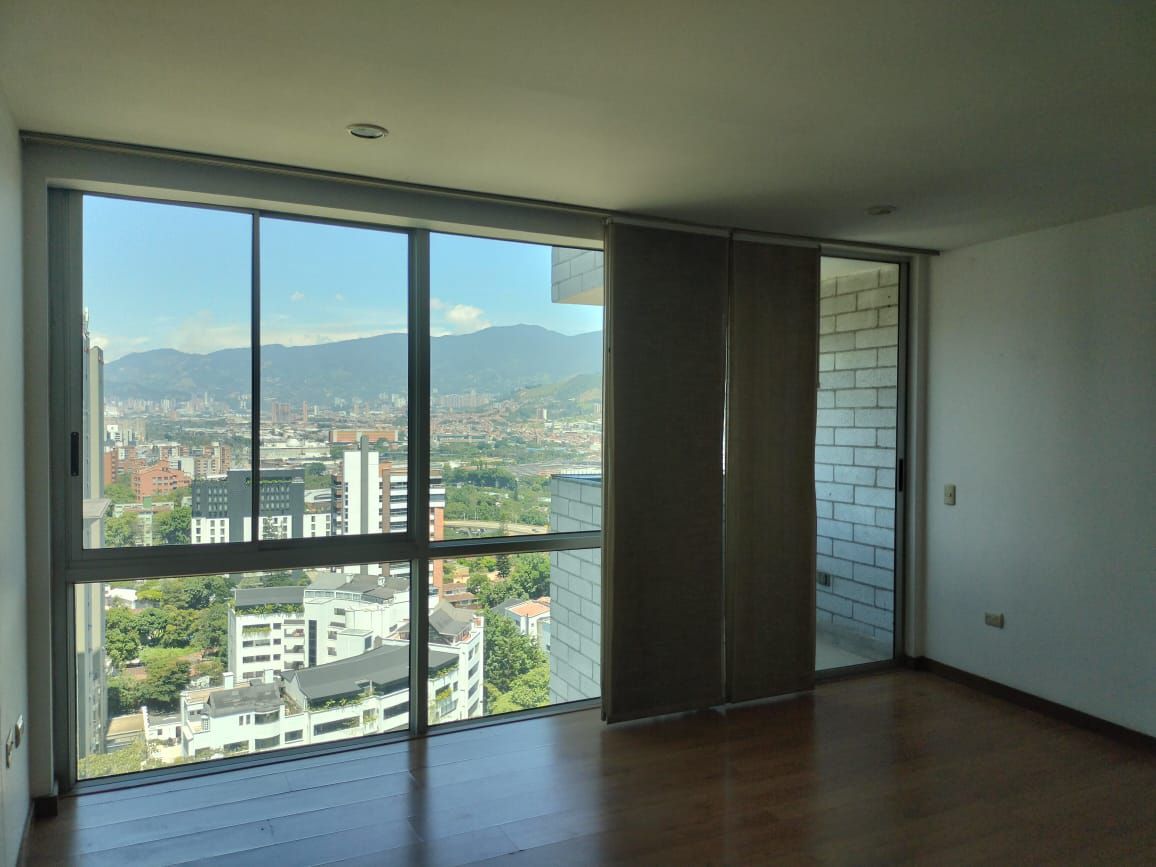 Apartamento en arriendo Antioquia Medellín Chile 60 m2 Habitaciones 1 Baños 1 Garajes 1 Precio $3550000