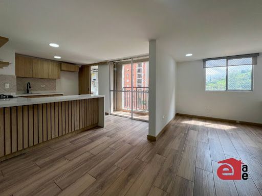 Apartamento en arriendo Antioquia Sabaneta Sabaneta 60 m2 Habitaciones 2 Baños 2 Garajes 1 Precio $2250000