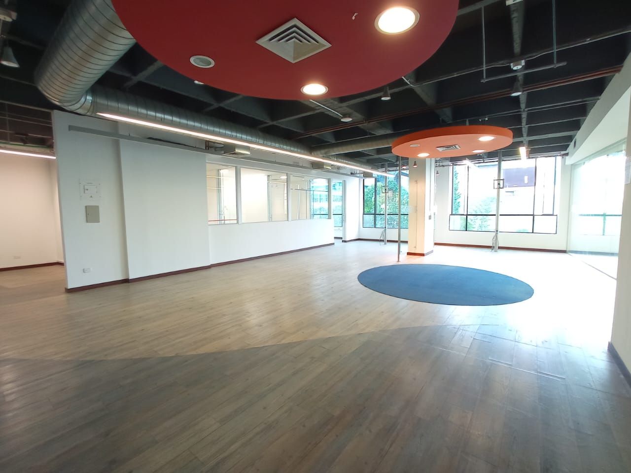 Local en arriendo Antioquia Medellín Los Balsos No2 203 m2 Habitaciones 0 Baños 1 Garajes 0 Precio $18750000