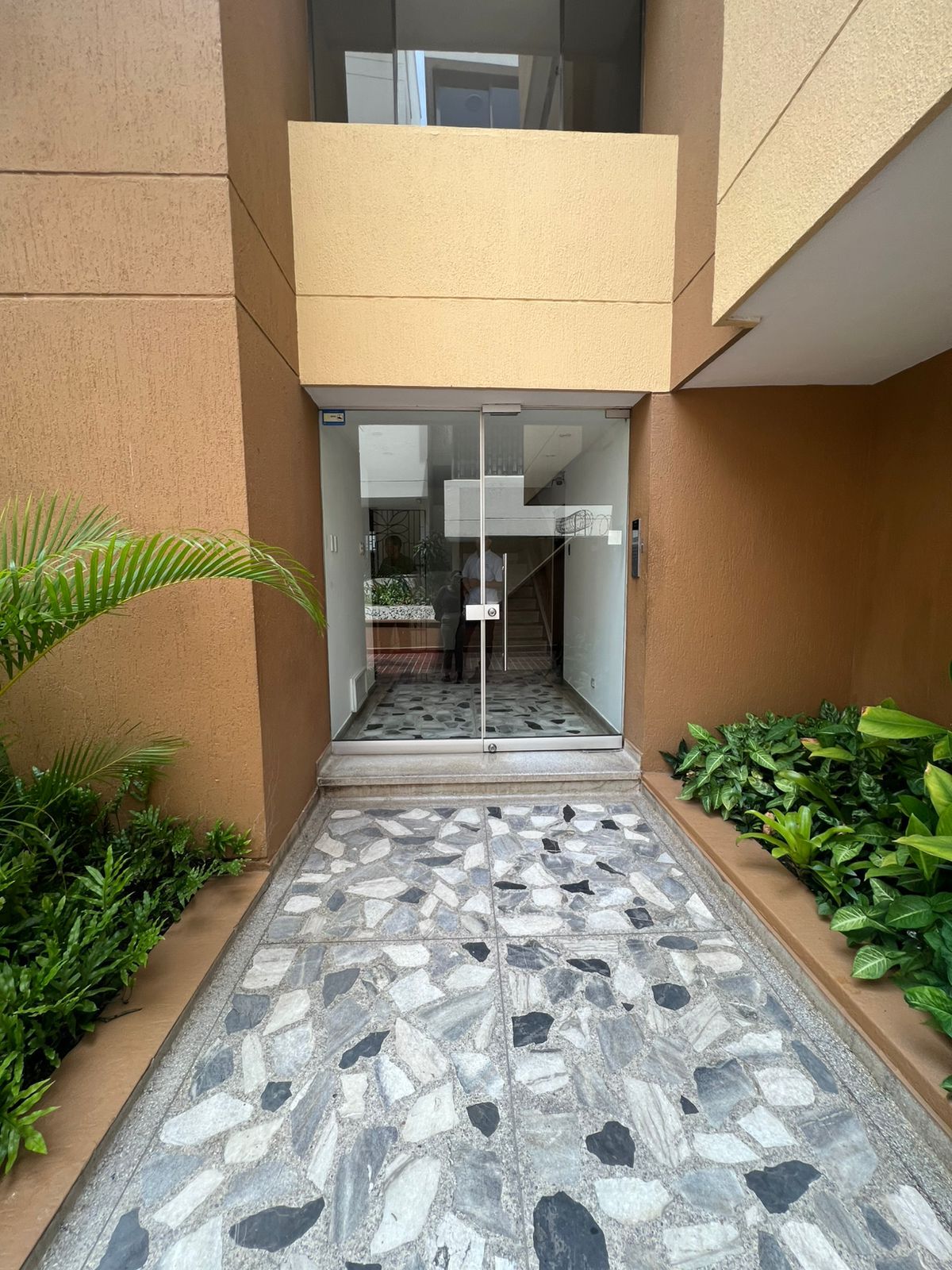 Apartamento en arriendo Atlántico Barranquilla Villa Country 121 m2 Habitaciones 2 Baños 2 Garajes 1 Precio $4000000