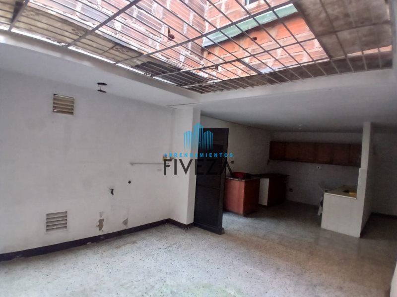 Casa en venta Antioquia Itagüí Fátima 300 m2 Habitaciones 4 Baños 2 Garajes 0 Precio $412000000