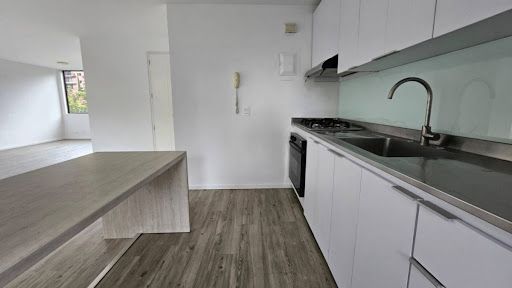 Apartamento en venta Antioquia Medellín Altos Del Poblado 72 m2 Habitaciones 1 Baños 2 Garajes 1 Precio $640000000