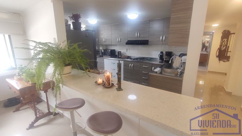 Apartamento en arriendo Antioquia Medellín Versalles No1 111 m2 Habitaciones 3 Baños 3 Garajes 0 Precio $4950000