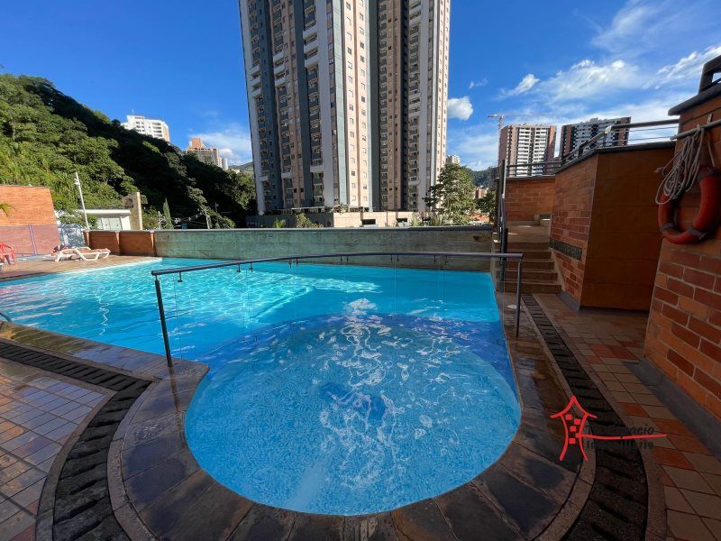 Apartamento en arriendo Antioquia Sabaneta Aves María 340 m2 Habitaciones 4 Baños 6 Garajes 0 Precio $7600000