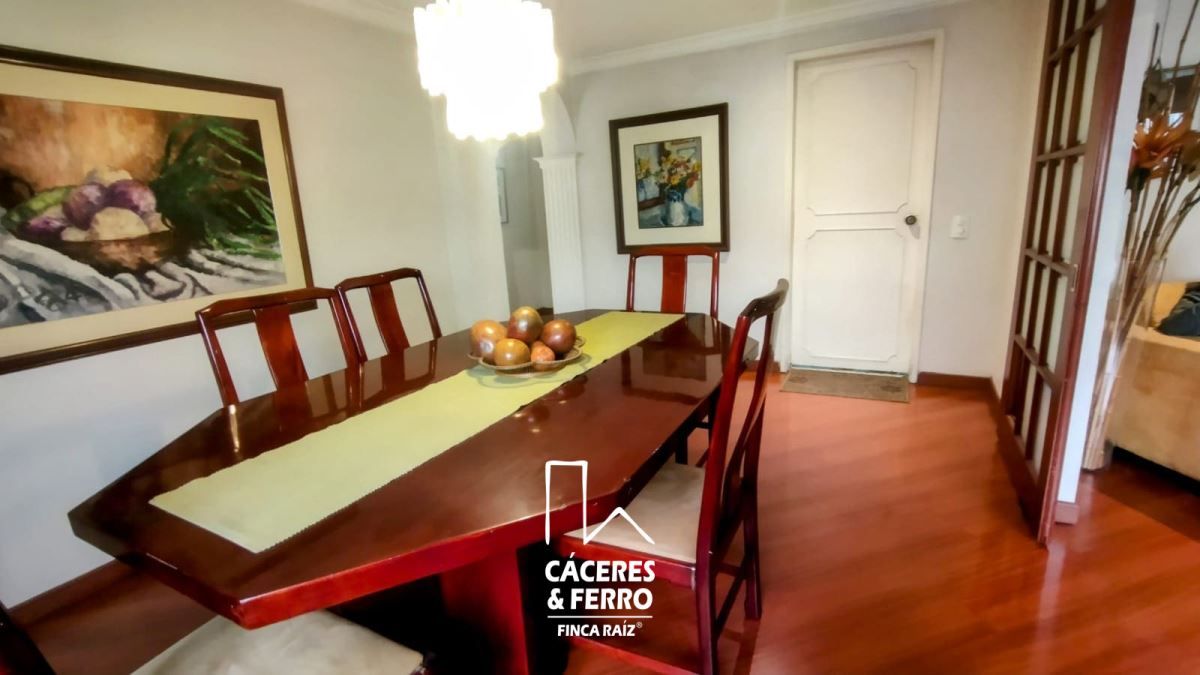 Apartamento en venta Cundinamarca Bogotá Chico Norte Et Iii 130 m2 Habitaciones 2 Baños 3 Garajes 2 Precio $745000000