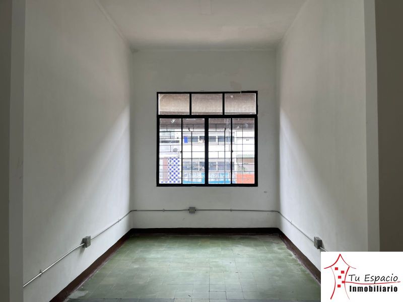 Local en arriendo Antioquia Medellín La Candelaria 35 m2 Habitaciones 0 Baños 0 Garajes 0 Precio $1250000