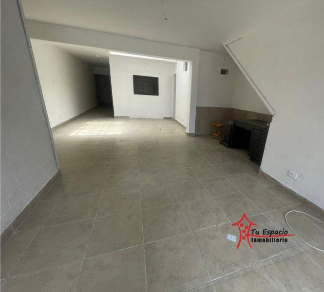 Local en arriendo Antioquia Medellín Bosques De San Pablo 120 m2 Habitaciones 0 Baños 2 Garajes 0 Precio $3800000