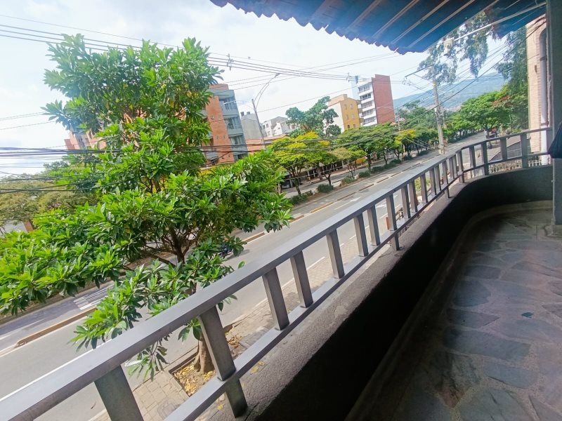 Casa en venta Antioquia Medellín La Palma 499 m2 Habitaciones 11 Baños 7 Garajes 2 Precio $1640000000