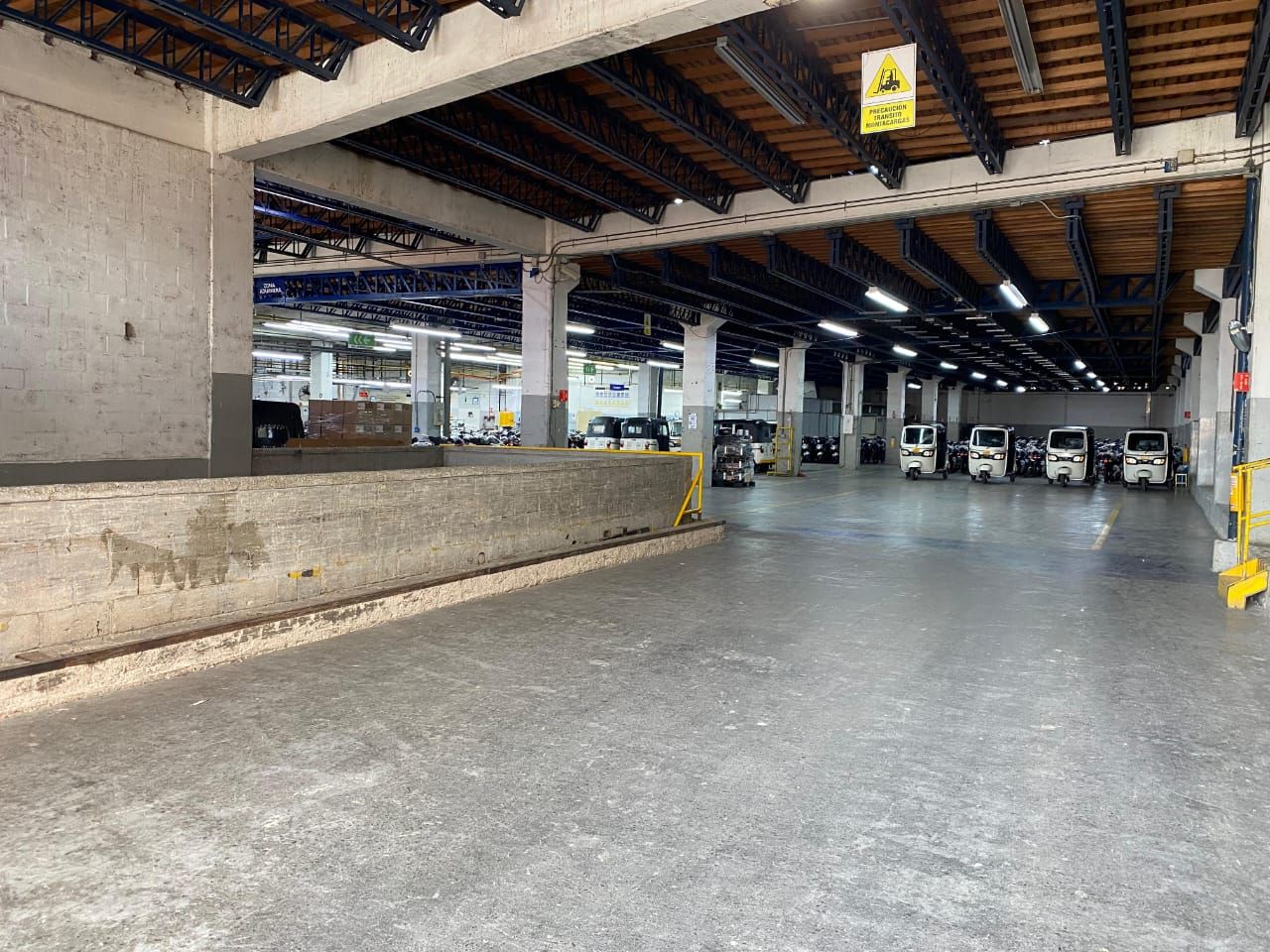 Bodega en venta Antioquia Itagüí La Independencia 5979 m2 Habitaciones 0 Baños 4 Garajes 4 Precio $12000000000