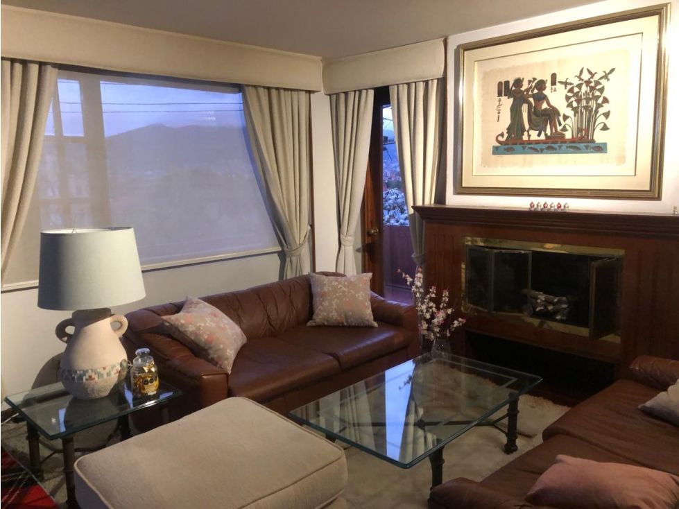 Casa en venta Cundinamarca Bogotá Club Los Lagartos 268 m2 Habitaciones 4 Baños 5 Garajes 4 Precio $1250000000