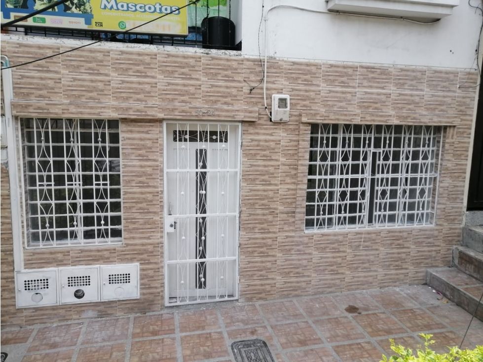 Casa en venta Antioquia Medellín Brasilia 65 m2 Habitaciones 3 Baños 1 Garajes 0 Precio $275000000