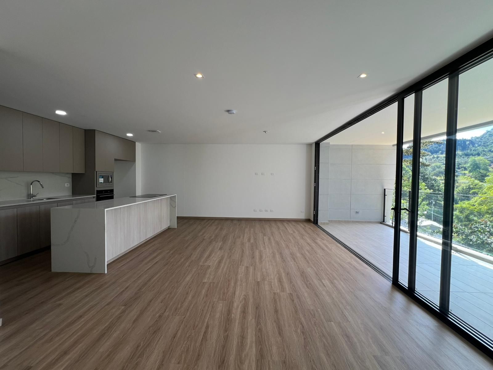 Apartamento en arriendo Antioquia Rionegro S3-de-10 120 m2 Habitaciones 2 Baños 3 Garajes 2 Precio $7200000