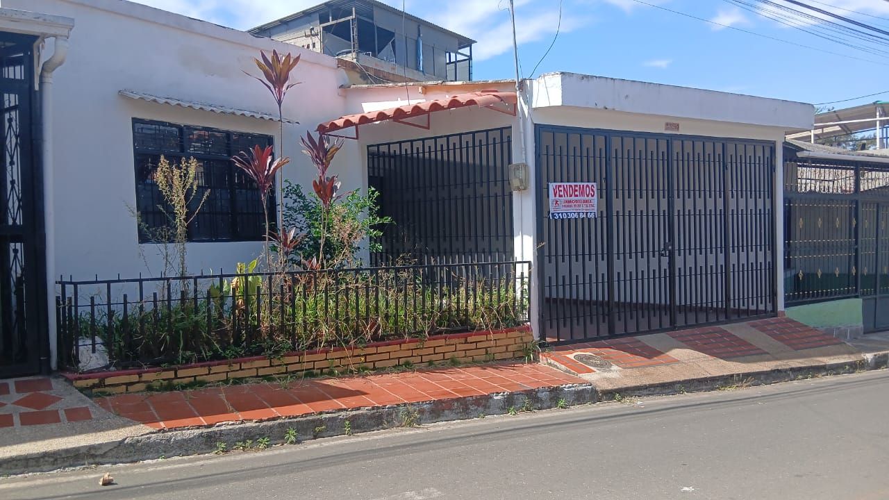 Casa en venta Tolima Ibagué Br Reservas De Santa Rita 142 m2 Habitaciones 3 Baños 1 Garajes 1 Precio $350000000