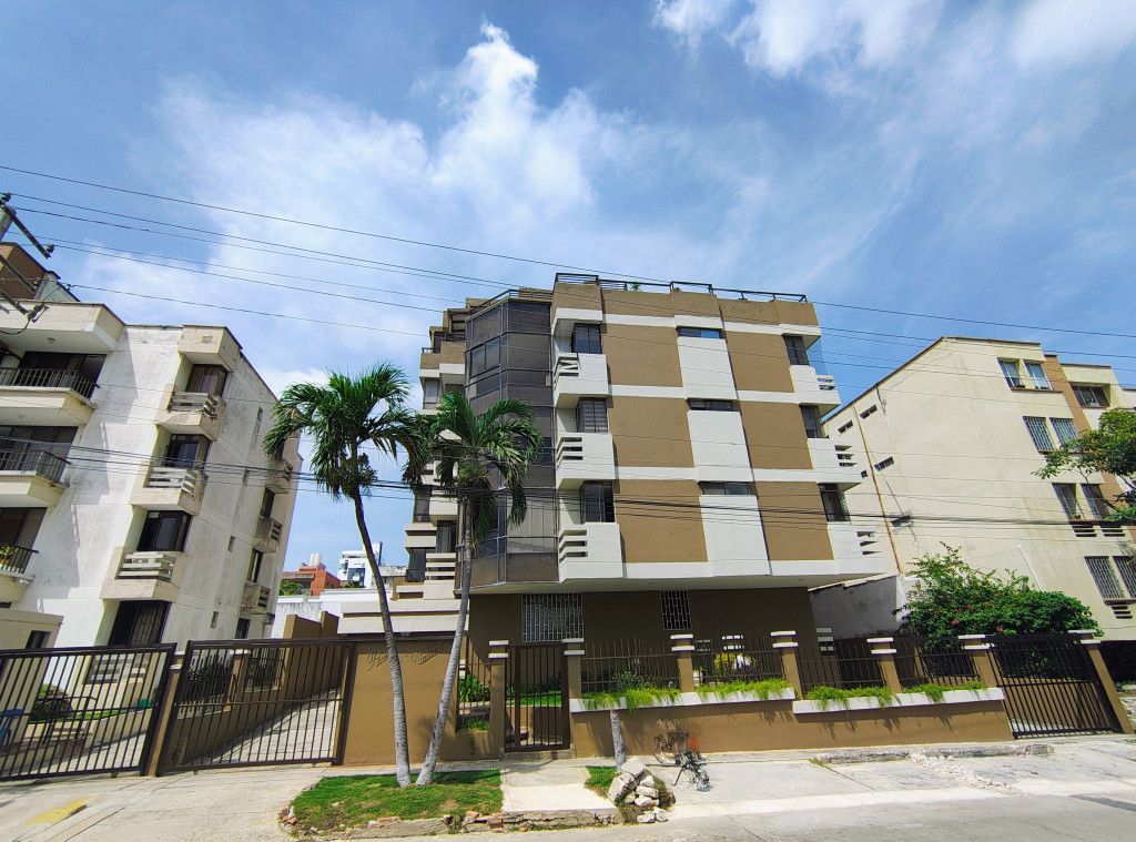 Apartamento en arriendo Atlántico Barranquilla Altos De Riomar 119 m2 Habitaciones 3 Baños 3 Garajes 1 Precio $2700000