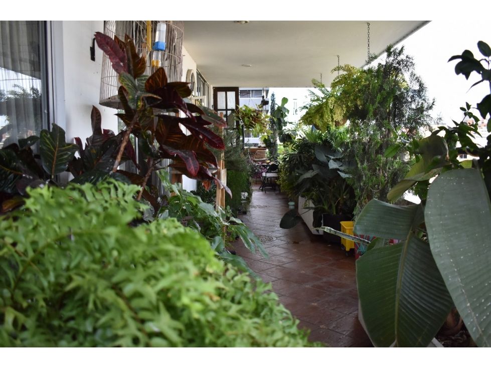 Apartamento en venta Valle Del Cauca Cali Granada 180 m2 Habitaciones 3 Baños 3 Garajes 0 Precio $620000000