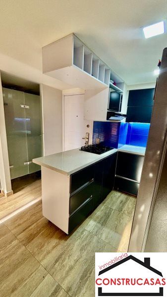 Apartamento en venta Antioquia Medellín Blanquizal 50 m2 Habitaciones 3 Baños 1 Garajes 0 Precio $240000000