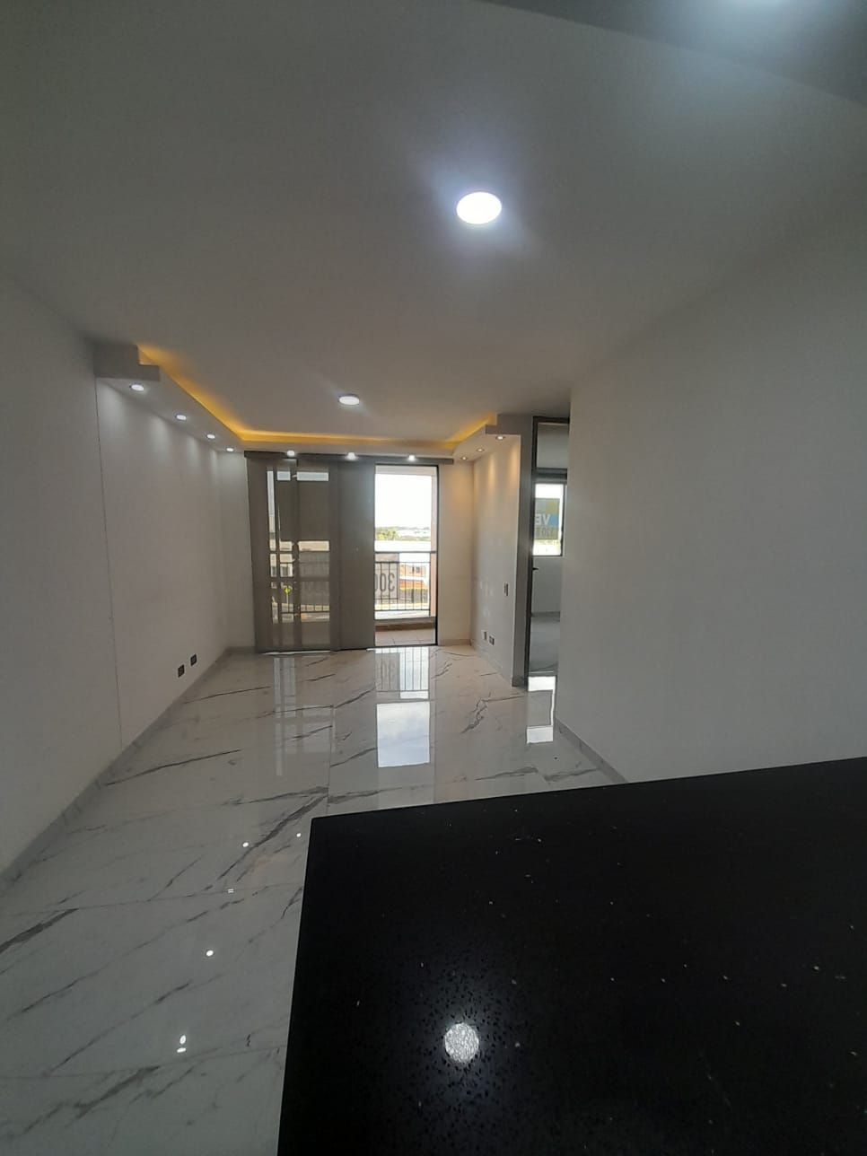 Apartamento en venta Valle Del Cauca Jamundí Ub Alferez Real 60 m2 Habitaciones 2 Baños 2 Garajes 1 Precio $200000000
