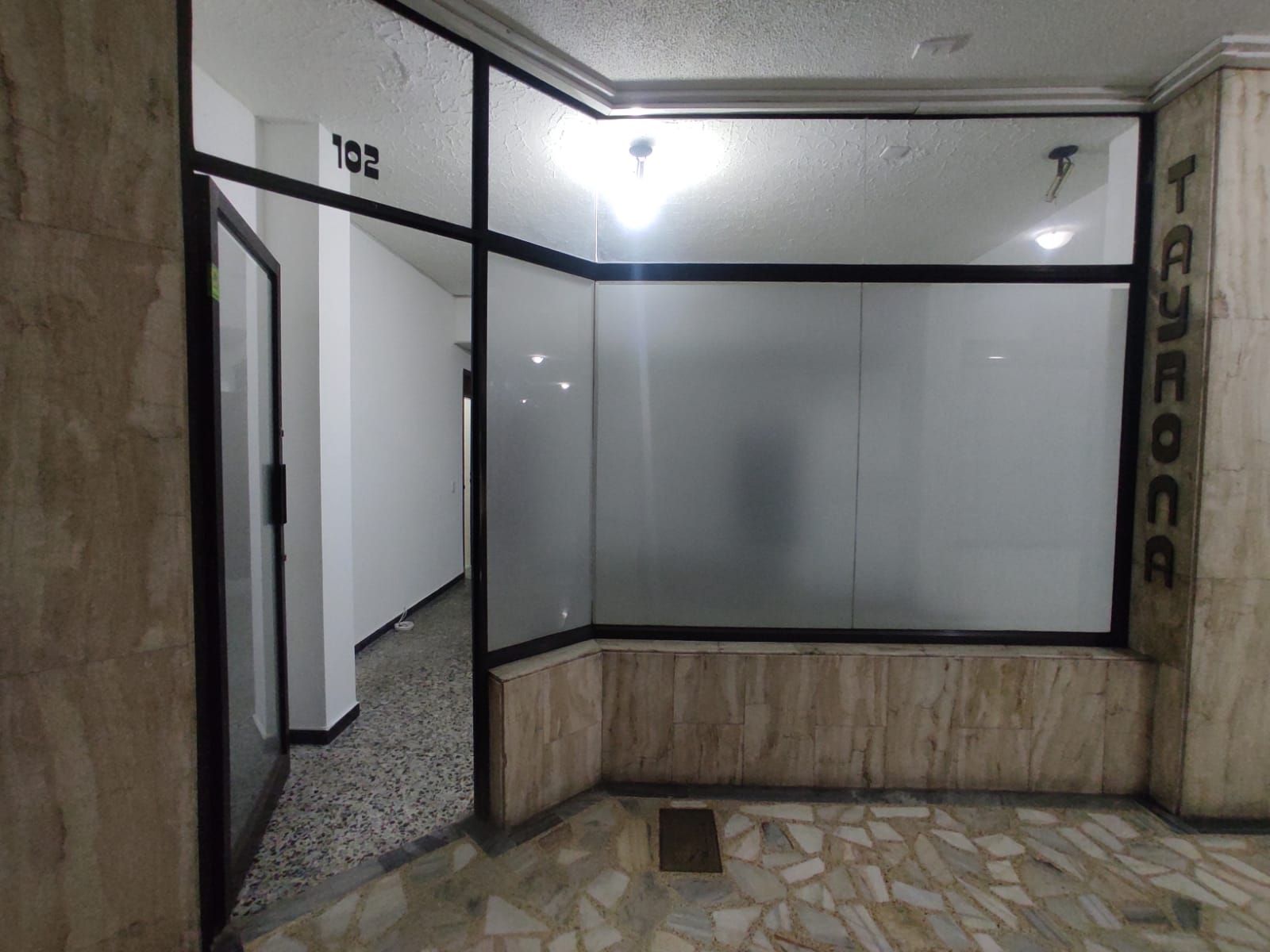 Oficina en venta Santander Bucaramanga Antonia Santos Centro 24 m2 Habitaciones 0 Baños 1 Garajes 0 Precio $70000000