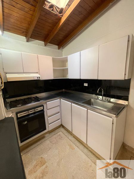 Apartamento en venta Antioquia Medellín La Floresta 98 m2 Habitaciones 3 Baños 2 Garajes 0 Precio $380000000