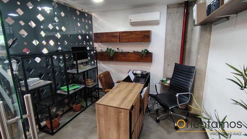 Oficina en arriendo Antioquia Medellín El Poblado 10 m2 Habitaciones 0 Baños 2 Garajes 0 Precio $2200000
