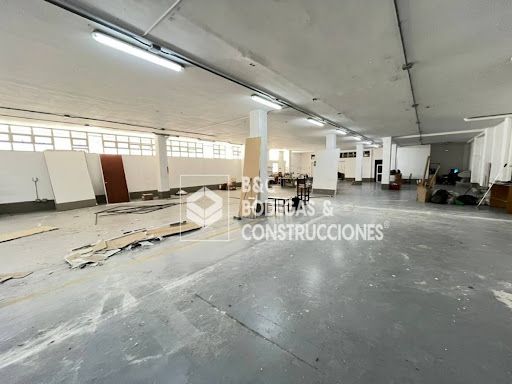 Bodega en arriendo Antioquia Envigado Primavera 2100 m2 Habitaciones 0 Baños 6 Garajes 0 Precio $52500000