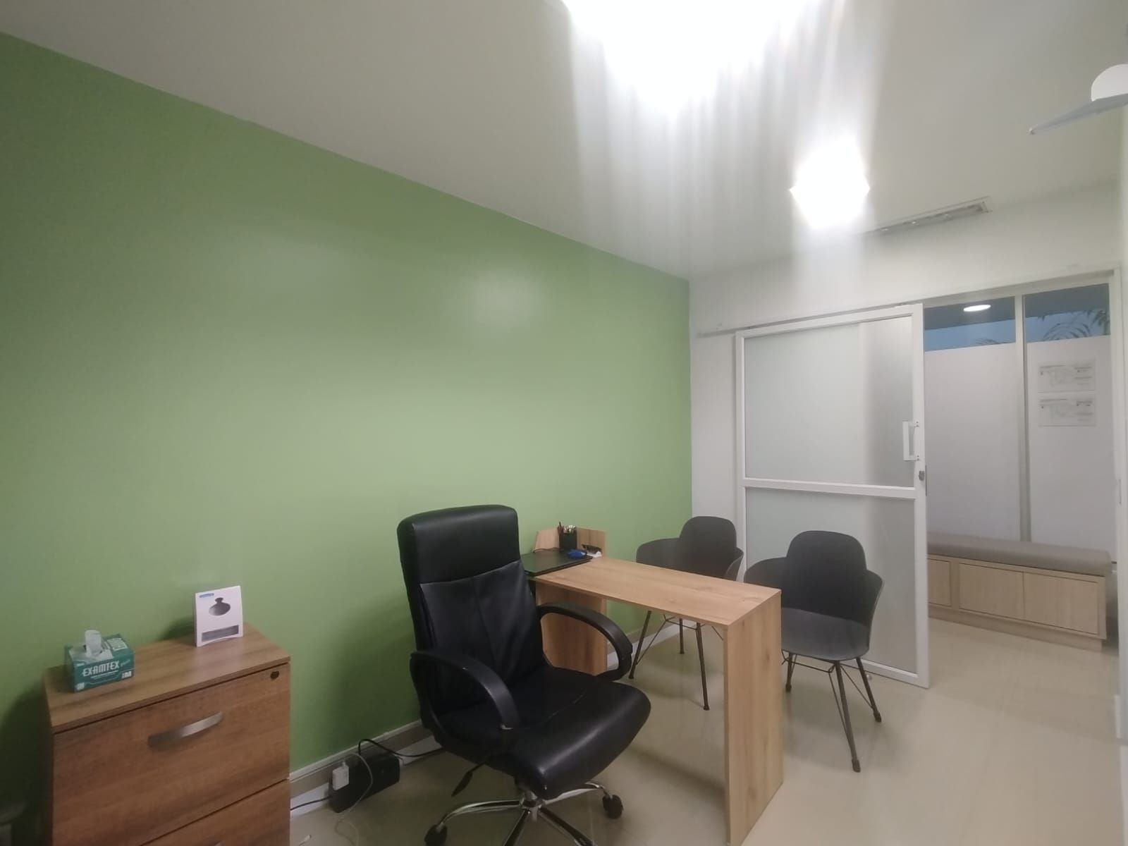 Oficina en venta Risaralda Pereira Los Alpes 32 m2 Habitaciones 0 Baños 1 Garajes 0 Precio $245000000