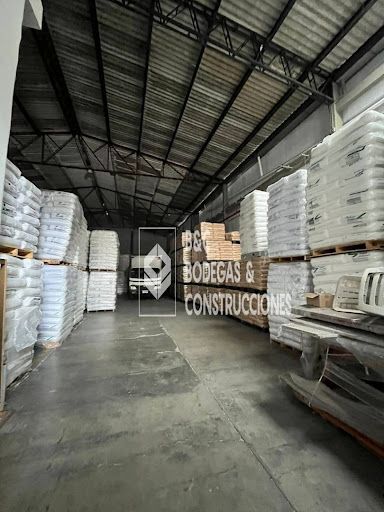 Bodega en arriendo Antioquia Envigado Primavera 1000 m2 Habitaciones 0 Baños 6 Garajes 0 Precio $32000000