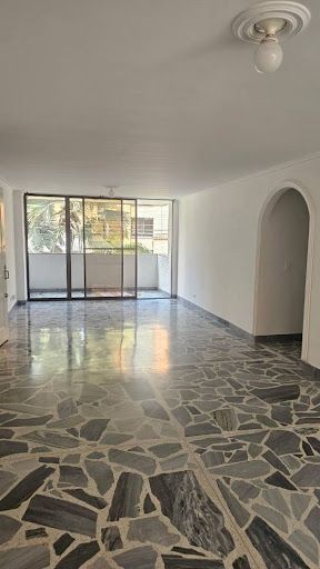 Apartaestudio en arriendo Antioquia Medellín Kennedy 170 m2 Habitaciones 4 Baños 3 Garajes 2 Precio $3800000