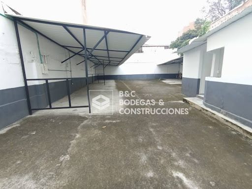 Lote en arriendo Antioquia Medellín La Candelaria 350 m2 Habitaciones 0 Baños 2 Garajes 15 Precio $11000000