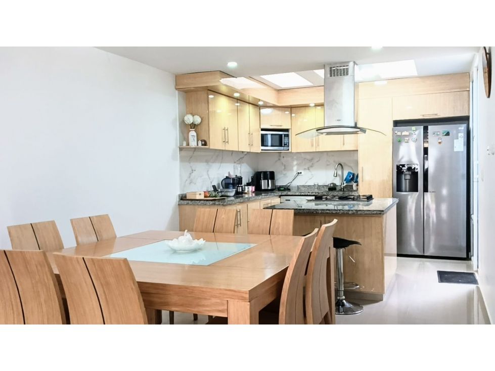 Casa en venta Cundinamarca Fusagasugá Ub El Recreo 220 m2 Habitaciones 4 Baños 3 Garajes 1 Precio $550000000