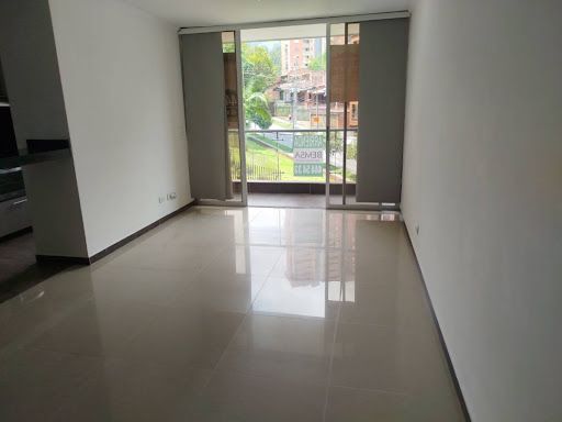Apartamento en arriendo Antioquia Sabaneta Vegas De La Doctora 82 m2 Habitaciones 3 Baños 2 Garajes 1 Precio $2500000