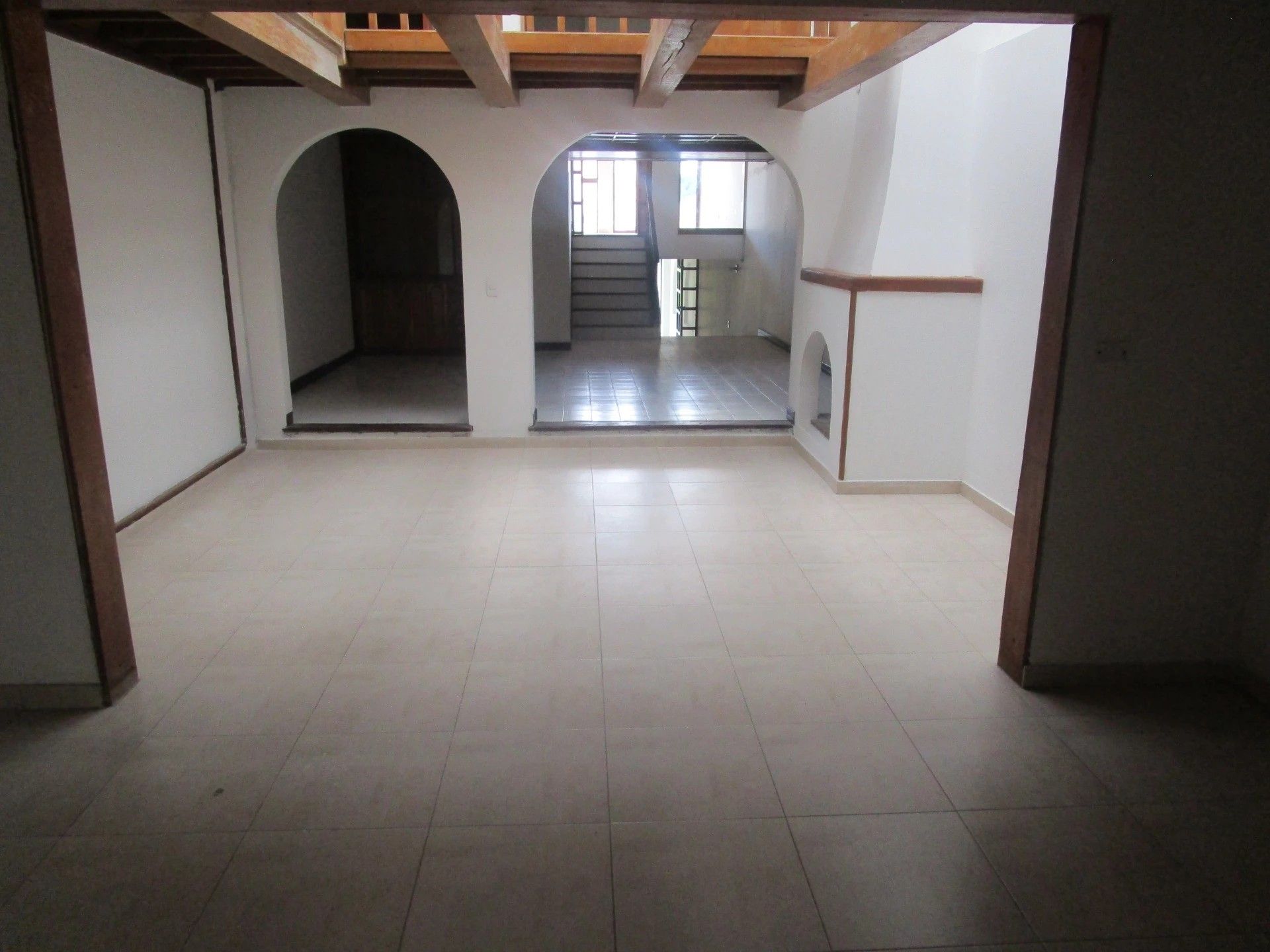 Casa en venta Cundinamarca Bogotá La Emilia 350 m2 Habitaciones 4 Baños 3 Garajes 1 Precio $790000000