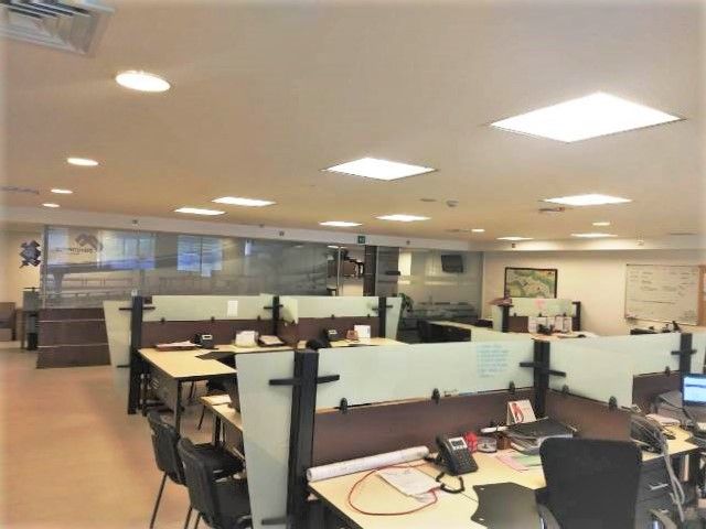 Oficina en venta Antioquia Medellín Aeroparque Juan Pablo Ii 764 m2 Habitaciones 0 Baños 0 Garajes 0 Precio $5500000000