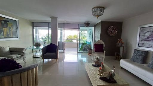 Apartamento en arriendo Bolívar Cartagena Boca Grande 300 m2 Habitaciones 3 Baños 4 Garajes 2 Precio $11100000