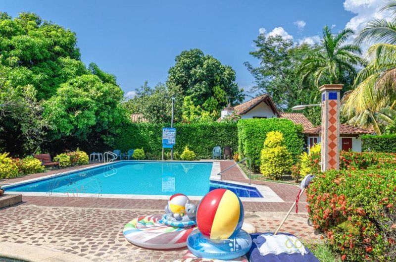 Casa en venta Antioquia Sopetrán Sopetran 300 m2 Habitaciones 6 Baños 5 Garajes 0 Precio $1500000000