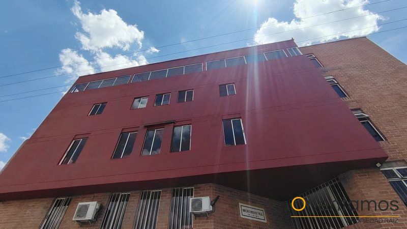 Bodega en arriendo Antioquia Medellín Santa Fe 1888 m2 Habitaciones 0 Baños 20 Garajes 9 Precio $39000000