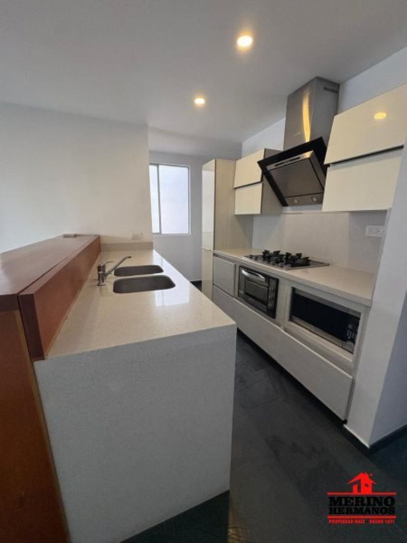 Apartamento en arriendo Antioquia Envigado Areka 88 m2 Habitaciones 2 Baños 2 Garajes 2 Precio $5000000