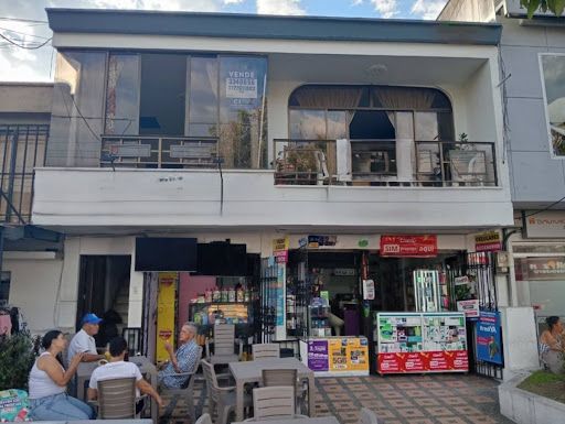 Casa en venta Risaralda Pereira San Fernando 252 m2 Habitaciones 4 Baños 5 Garajes 0 Precio $1500000000