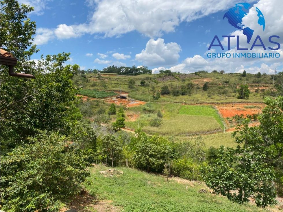 Casa Campestre en venta Santander Girón Girón 250 m2 Habitaciones 3 Baños 2 Garajes 4 Precio $850000000