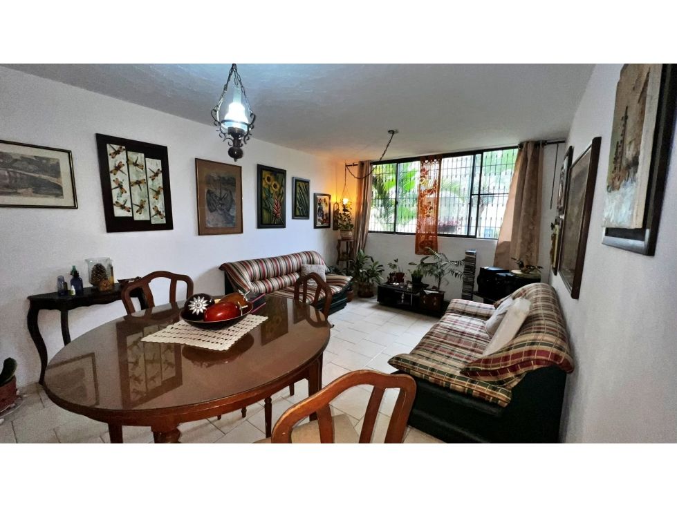 Apartamento en venta Valle Del Cauca Cali Los Andes 57 m2 Habitaciones 3 Baños 2 Garajes 0 Precio $215000000