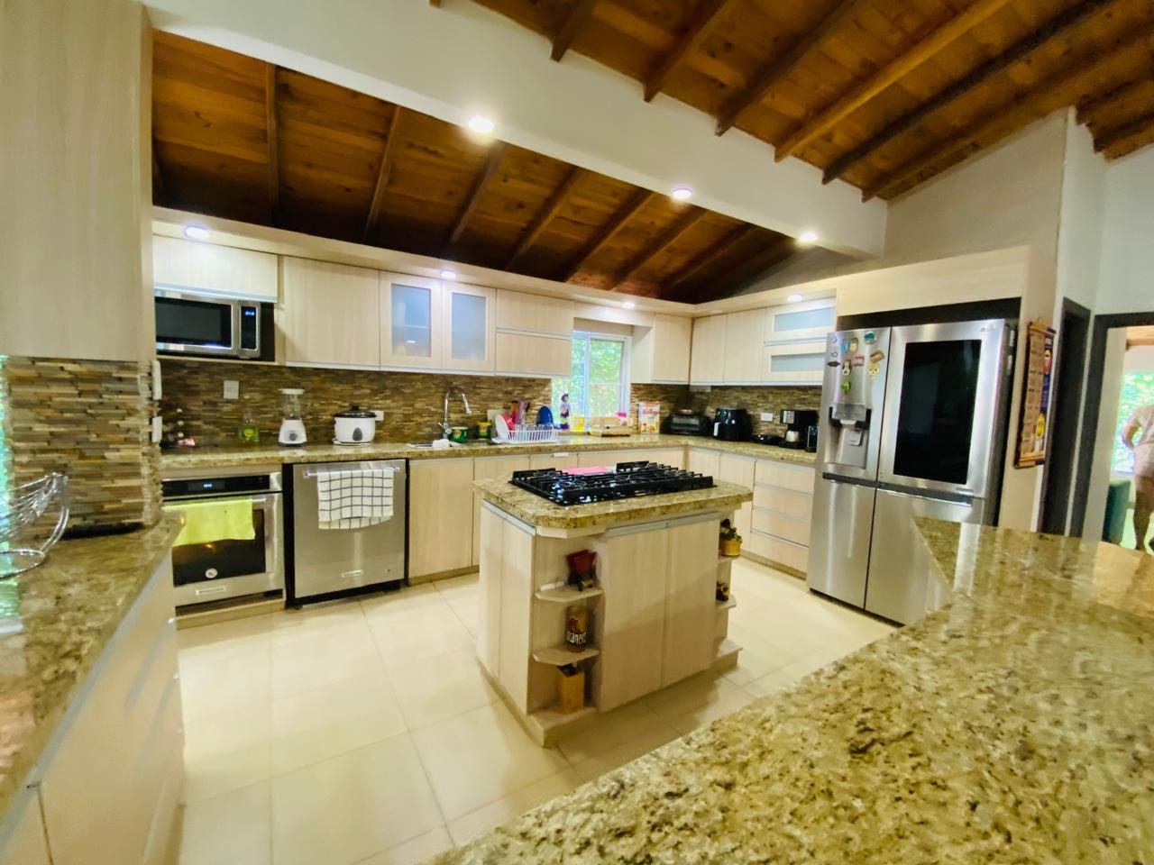 Finca en venta Valle Del Cauca Palmira Palmira 400 m2 Habitaciones 4 Baños 3 Garajes 6 Precio $1050000000