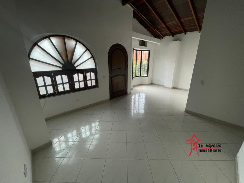 Casa en venta Antioquia Medellín Prado 85 m2 Habitaciones 2 Baños 2 Garajes 0 Precio $360000000