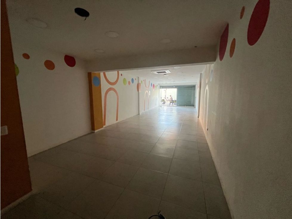 Local en arriendo Antioquia Envigado Zona Centro 160 m2 Habitaciones 0 Baños 1 Garajes 0 Precio $11000000