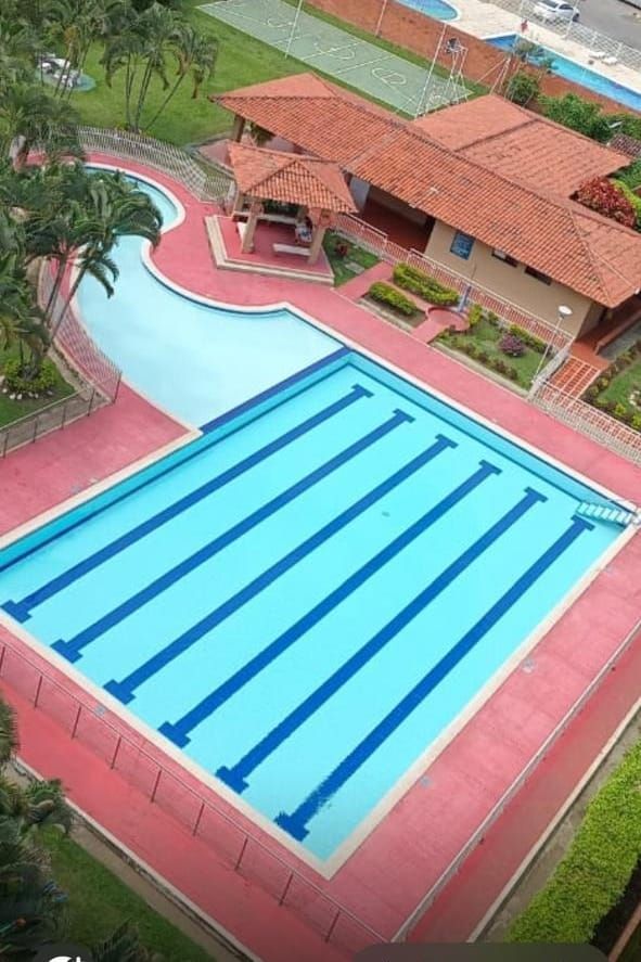 Apartamento en venta Valle Del Cauca Cali U Dep A Galindo Plaza Toros 67 m2 Habitaciones 2 Baños 2 Garajes 1 Precio $305000000