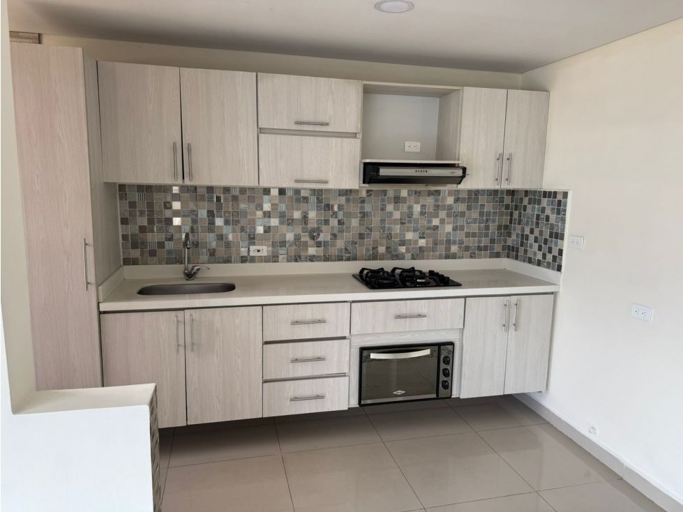 Apartamento en arriendo Antioquia Bello San José Obrero 84 m2 Habitaciones 3 Baños 2 Garajes 1 Precio $2300000