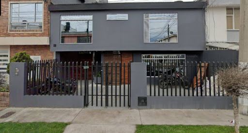 Oficina en arriendo Cundinamarca Bogotá Normandia Occidental 30 m2 Habitaciones 0 Baños 4 Garajes 0 Precio $1000000