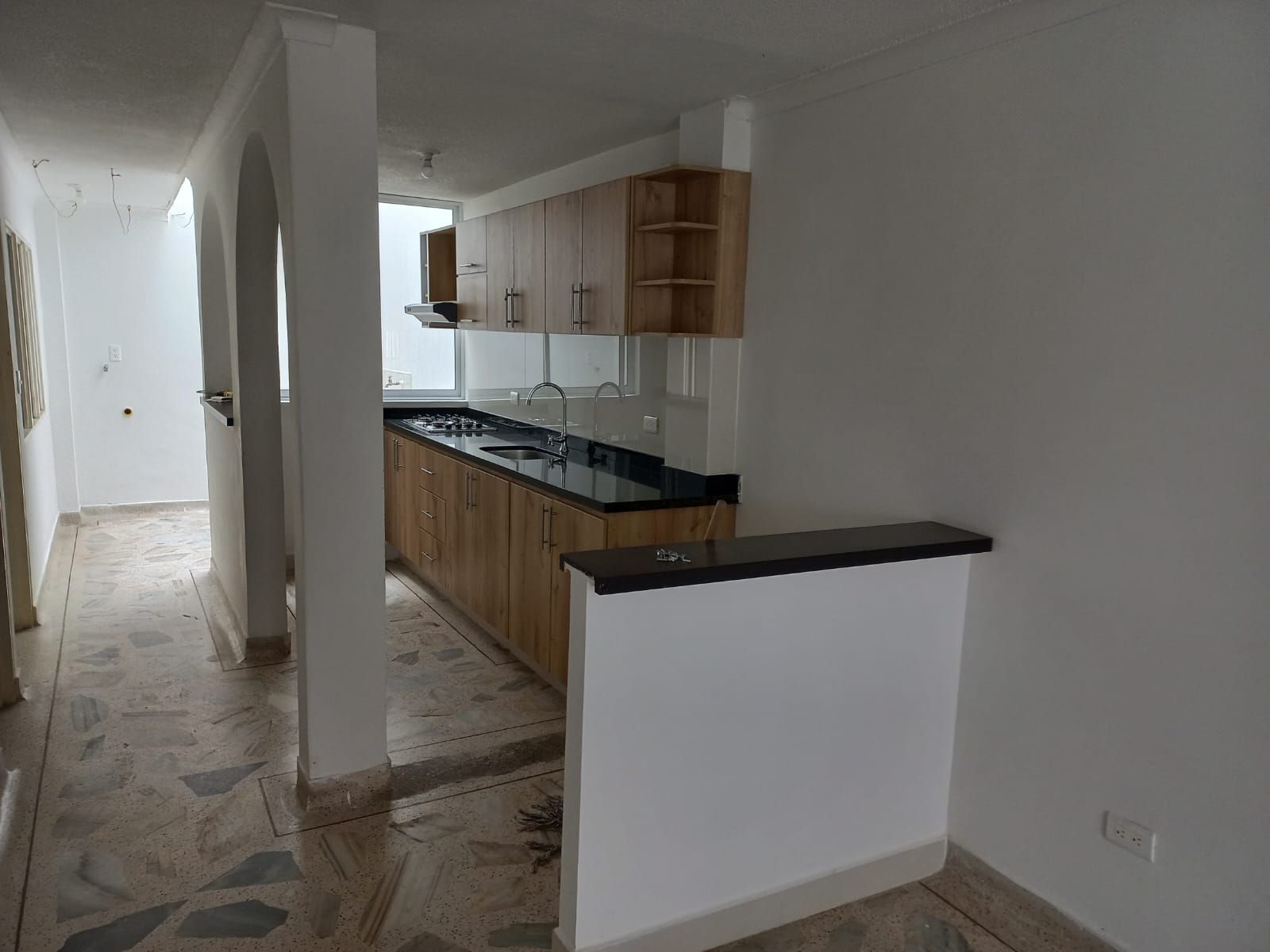 Edificio en venta Valle Del Cauca Cali Caney 250 m2 Habitaciones 7 Baños 3 Garajes 1 Precio $540000000