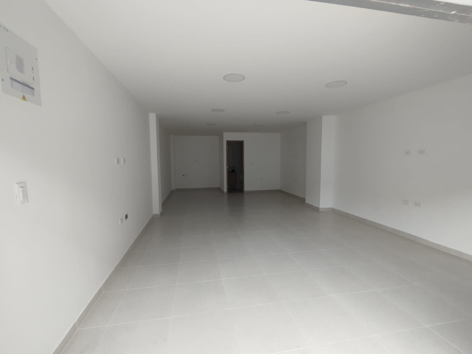 Local en arriendo Antioquia Itagüí Simón Bolívar 45 m2 Habitaciones 0 Baños 0 Garajes 0 Precio $3000000