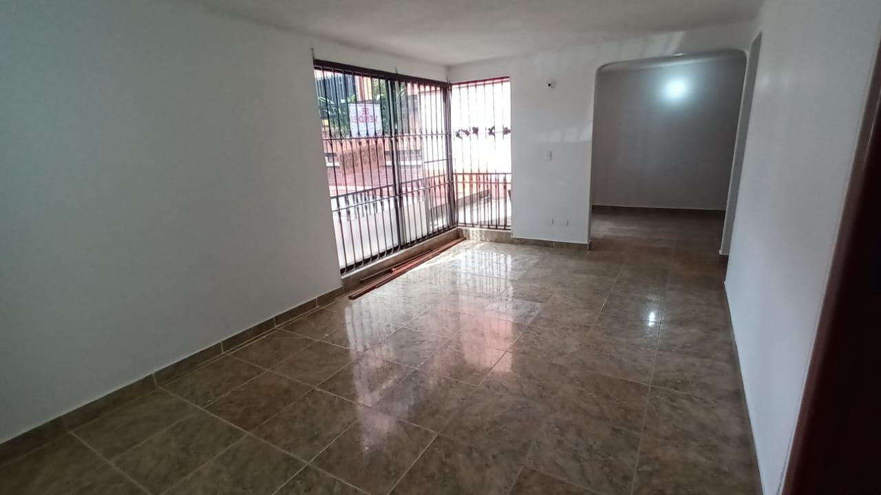 Apartamento en venta Valle Del Cauca Cali Camino Real - Los Fundadores 60 m2 Habitaciones 2 Baños 1 Garajes 1 Precio $215000000